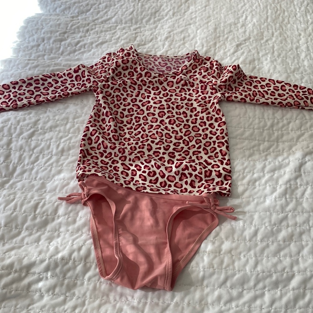 Girls Old Navy two piece swimsuit size 4